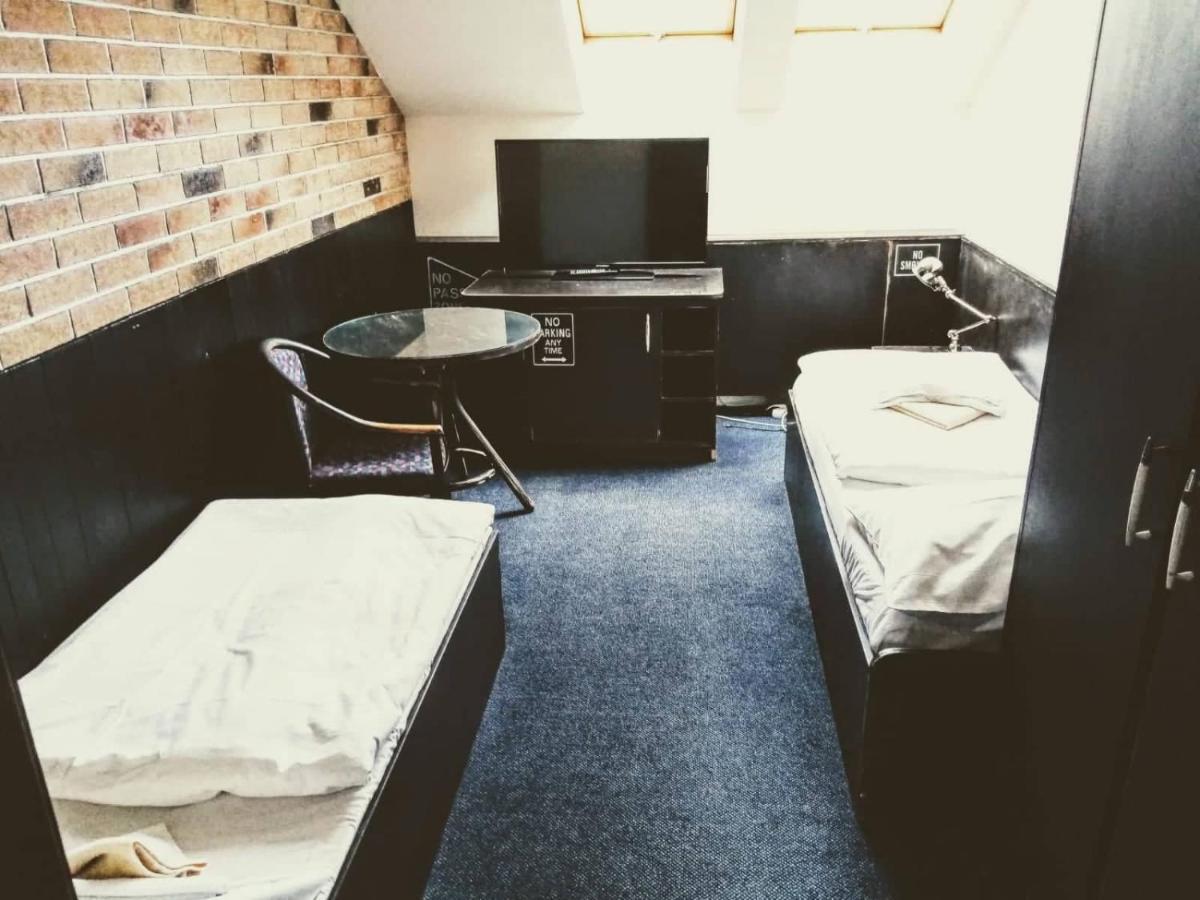 Hotel Chicago Chomutov Εξωτερικό φωτογραφία